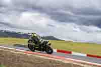 cadwell-no-limits-trackday;cadwell-park;cadwell-park-photographs;cadwell-trackday-photographs;enduro-digital-images;event-digital-images;eventdigitalimages;navarra;no-limits-trackdays;peter-wileman-photography;racing-digital-images;trackday-digital-images;trackday-photos